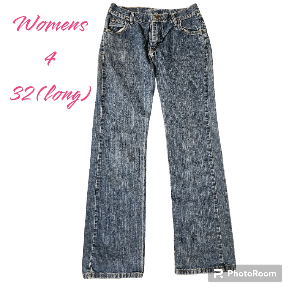 Vintage WRANGLER Jeans Button Fly Straight Light Wash  Western Women 4 x 32 Long